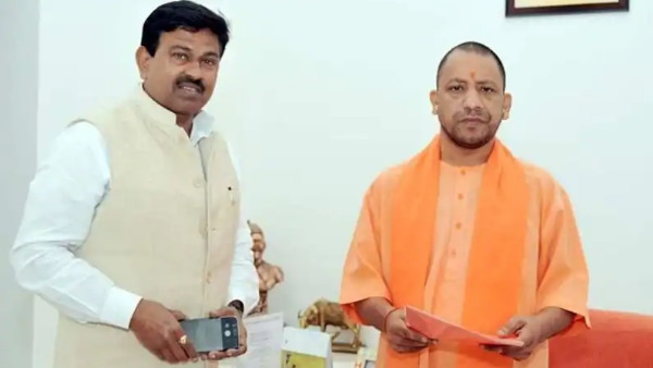 भाजपा ने 2012 में दिया टिकट, निघासन सीट से जीते टेनी