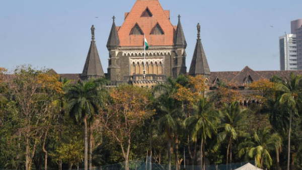 हाईकोर्ट में भी नहीं चले धगे के तर्क हाईकोर्ट में भी नहीं चले धगे के तर्क