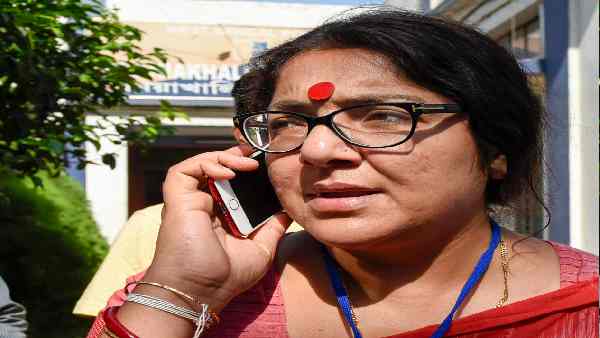 कांग्रेस परिवार के रास्ते पर चली टीएमसी-बीजेपी