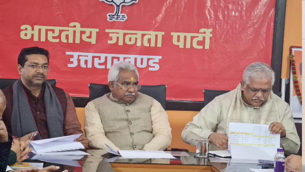 टिकटों को लेकर मंथन