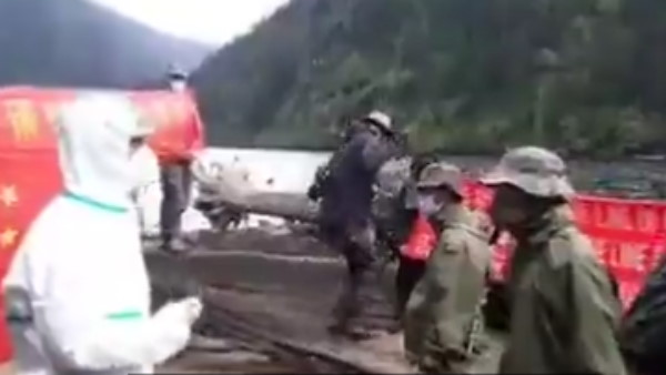 सीमा से सामने आया वीडियो