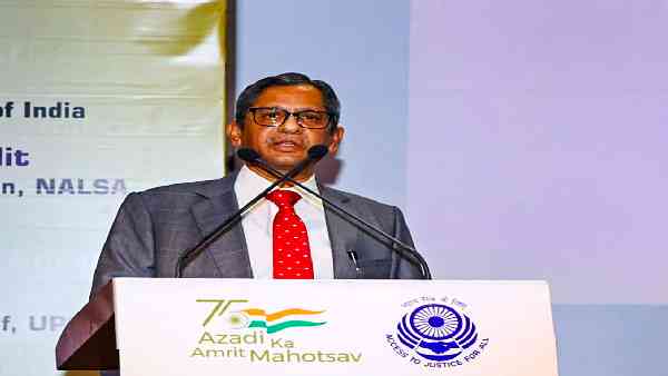 कोवैक्सिन ने देश का नाम रौशन किया है- जस्टिस रमना