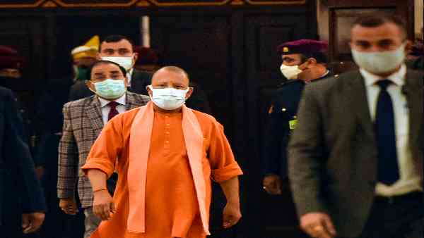 27 साल पहले सीएम योगी के साथ क्या हुआ था ?