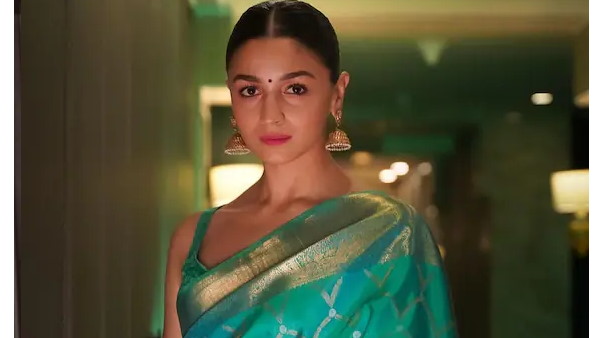 आलिया ने दी कड़ी टक्कर