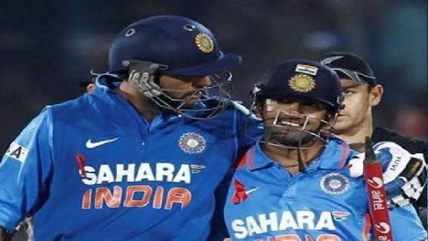 गंभीर की सेल्फी पर युवी का कमेंट गंभीर की सेल्फी पर युवी का कमेंट