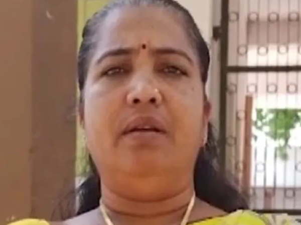 हाथ में चाकू थमाना सही नहीं, कांग्रेसी ने ही कहा हाथ में चाकू थमाना सही नहीं, कांग्रेसी ने ही कहा