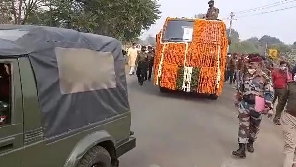 अंतिम यात्रा मिलेट्री हॉस्पिटल से हुई रवाना