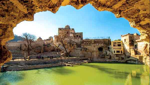 कटास राज मंदिर की भी यात्रा पर जाएंगे तीर्थयात्री