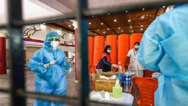 मध्य प्रदेश और गुजरात में ओमिक्रॉन को लेकर क्या है गाइडलाइन मध्य प्रदेश और गुजरात में ओमिक्रॉन को लेकर क्या है गाइडलाइन