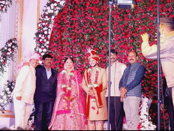 फुटेज के आधार चोरों की तलाश फुटेज के आधार चोरों की तलाश