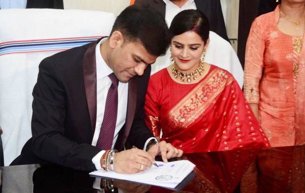  वेलेंटाइन डे पर की शादी