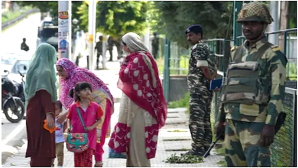 J&K: 2 terrorists killed in Kulgam encounter, a day after a terrorist was gunned down in Pulwama J&K: 2 terrorists killed in Kulgam encounter, a day after a terrorist was gunned down in Pulwama