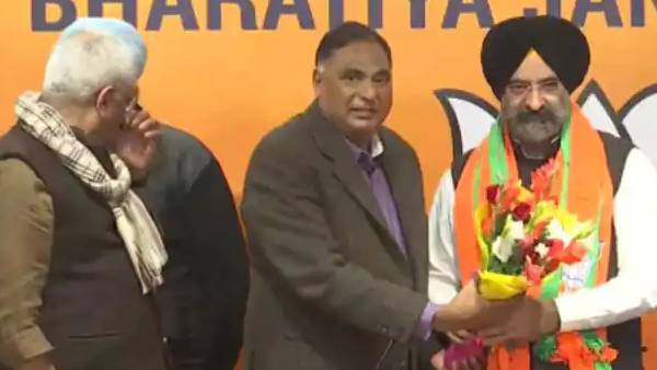 दूसरे दलों के दिग्गज नेताओं पर निगाह