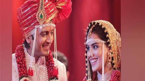 रितेश देशमुख और जेनेलिया डिसूजा रितेश देशमुख और जेनेलिया डिसूजा