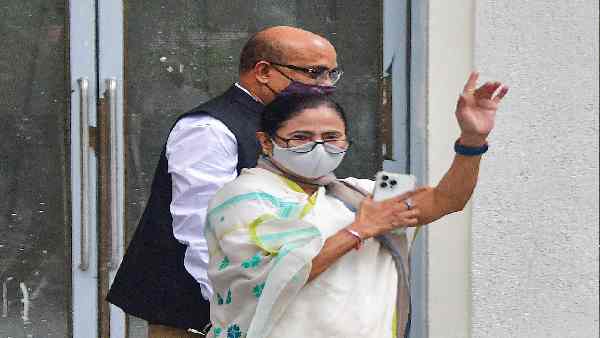 ममता और उनके सलाहकार के तंज से तिलमिलाई है कांग्रेस