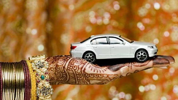 दहेज न लेने से पत्नी हुई नाराज