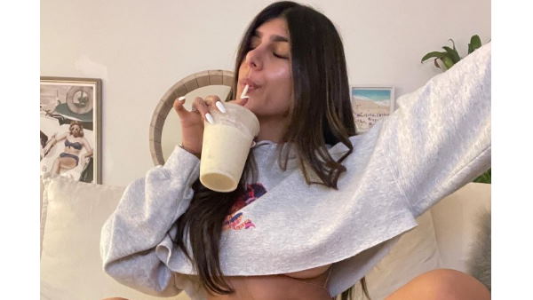 इसी साल पति से हुआ है तलाक