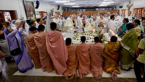 केंद्र सरकार ने मिशनरीज ऑफ चैरिटी पर क्या कहा है ? केंद्र सरकार ने मिशनरीज ऑफ चैरिटी पर क्या कहा है ?