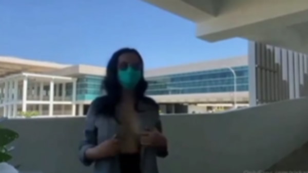 मॉडल ने दी सफाई