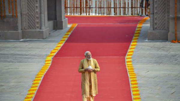 योगी ब्रांड के ऊपर मोदी ब्रांड की होगी परख