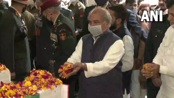 हमारा दुर्भाग्य है कि हमने इतने अच्छे सैनिक को खो दिया: मल्लिकार्जुन खड़गे