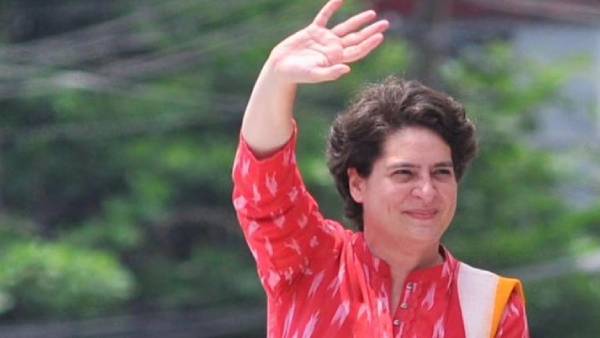 प्रियंका उतारेंगी 160 महिला उम्मीदवार !