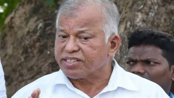 कांग्रेस, भाजपा की बोतल में पुरानी शराब