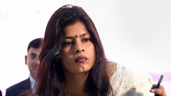 यूं पलट गयी बाजी