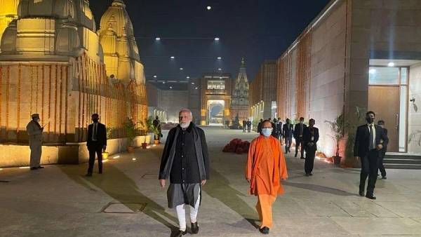 पैदल चले ‘मंजिल’ की ओर