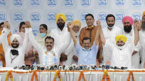 पंजाब में सच्चे केजरीवाल !