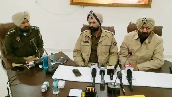 कांग्रेस सरकार पर पक्षपात का आरोप कांग्रेस सरकार पर पक्षपात का आरोप