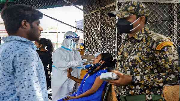 18 दिसंबर को हुआ था बैडमिंटन टूर्नामेंट