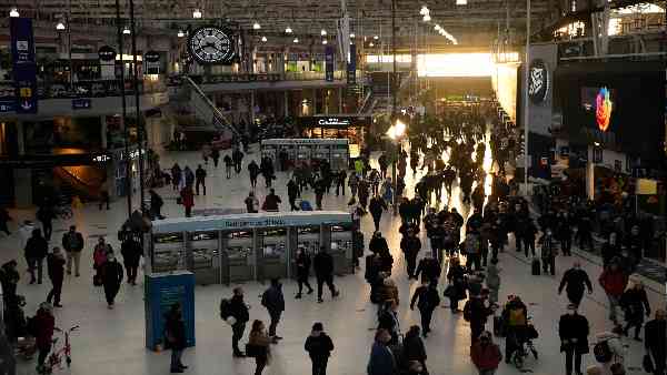 30 देशों तक पहुंचा ओमिक्रॉन कोरोना वायरस 30 देशों तक पहुंचा ओमिक्रॉन कोरोना वायरस