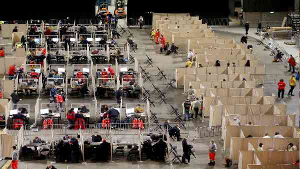 चौथी डोज की चर्चा जल्दबाजी है-फाउची चौथी डोज की चर्चा जल्दबाजी है-फाउची