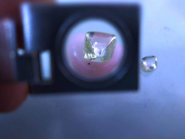 2018 में मिला था ढाई करोड़ का एक हीरा