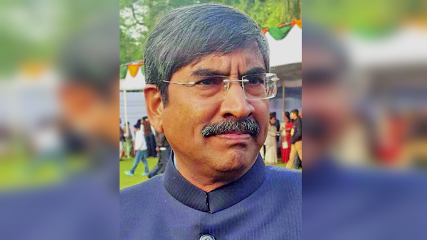 9. पीके गोयल IAS 