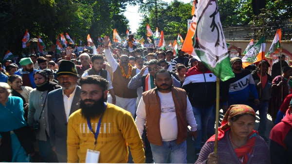 रैली में भीड़, उड़ी भाजपा की नींद