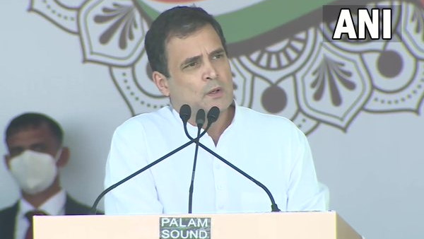 rahul gandhi says i am not hindutvadi at congress mehngai hatao rally in jaipur rahul gandhi says i am not hindutvadi at congress mehngai hatao rally in jaipur