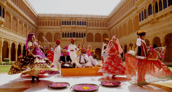 राजस्थान में इन जगहों पर होती है शाही शादी राजस्थान में इन जगहों पर होती है शाही शादी