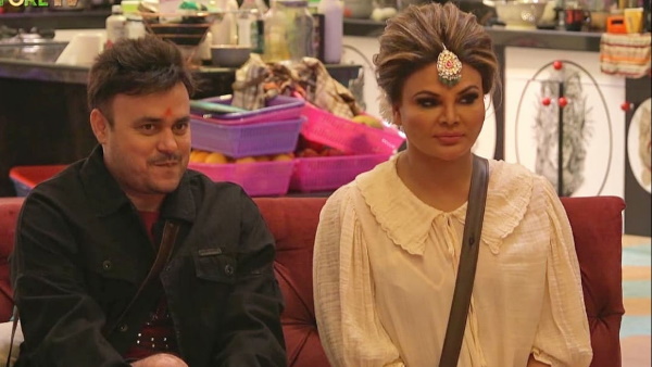 'रितेश किसी कंपनी के मालिक नहीं हैं'