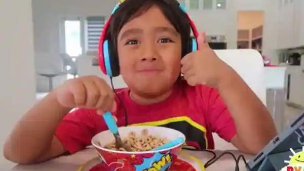 4 साल की उम्र में शुरू किया था वीडियो बनाना