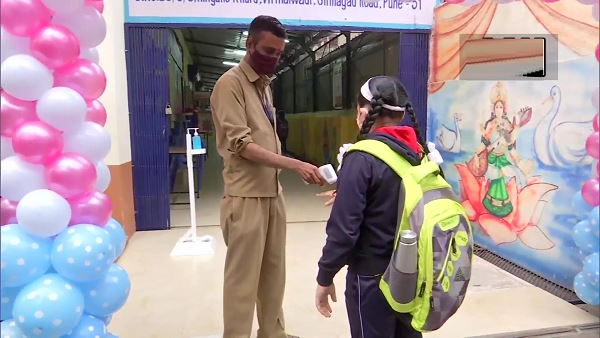 pune mumbai maharashtra: Schools Reopen After 20 Months, Resume Classes from Today