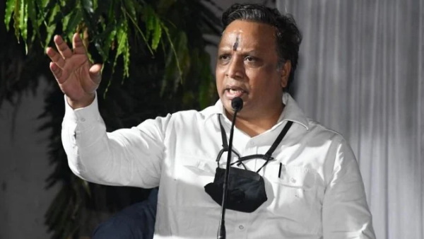 'जौहर के घर पर डिनर में मौजूद सभी नामों को हो खुलासा'