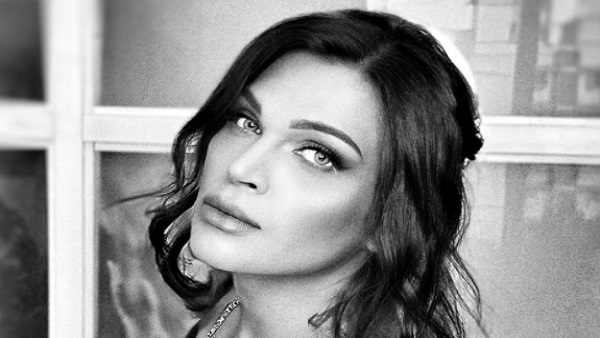 'मिस यूनिवर्स ने मेरा गाउन पहना, गर्व की बात है...'