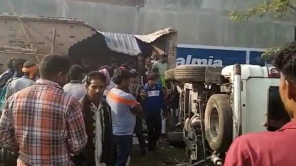 siwan road accident two died and two injured siwan road accident two died and two injured