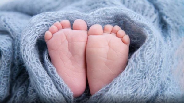 एक कॉल ने बदल दी दिव्या और उसके परिवार की किस्मत एक कॉल ने बदल दी दिव्या और उसके परिवार की किस्मत