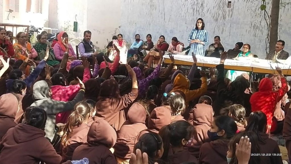 गांव में खुशी का माहौल