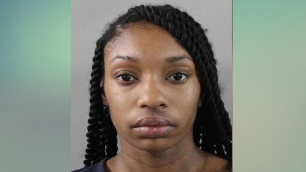 नाबालिग स्टूडेंट्स के साथ टीचर बनाए यौन संबंध