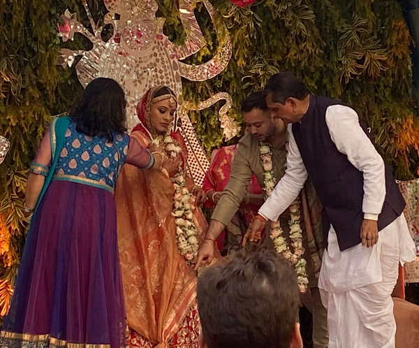 बिहार के मुख्यमंत्री नीतीश कुमार ने दी बधाई