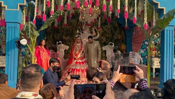 लालू के झुकने की ये भी वजह